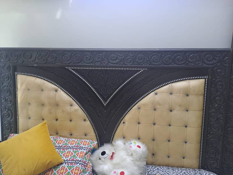 Used Good Quality Furniture 4