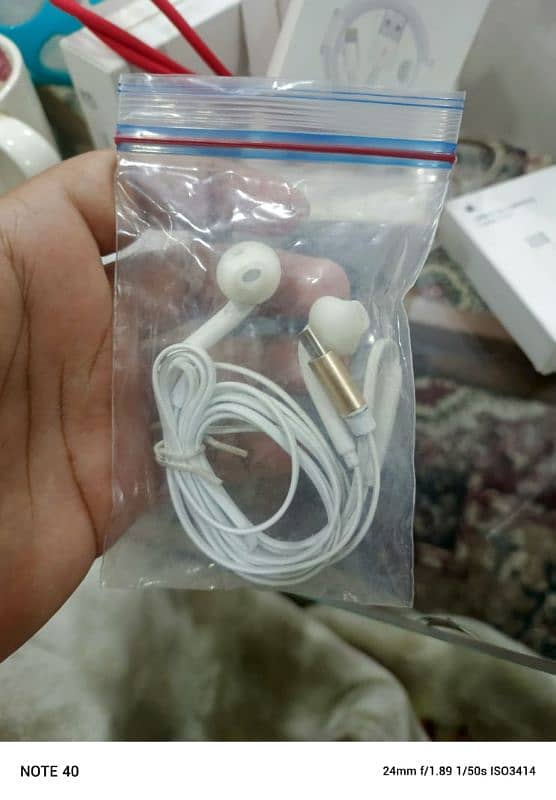 wired earphones type C specially made for I phone 3