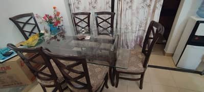 Good condition dinning table