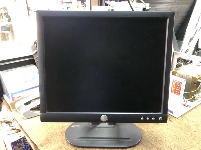 Monitor 19” 2