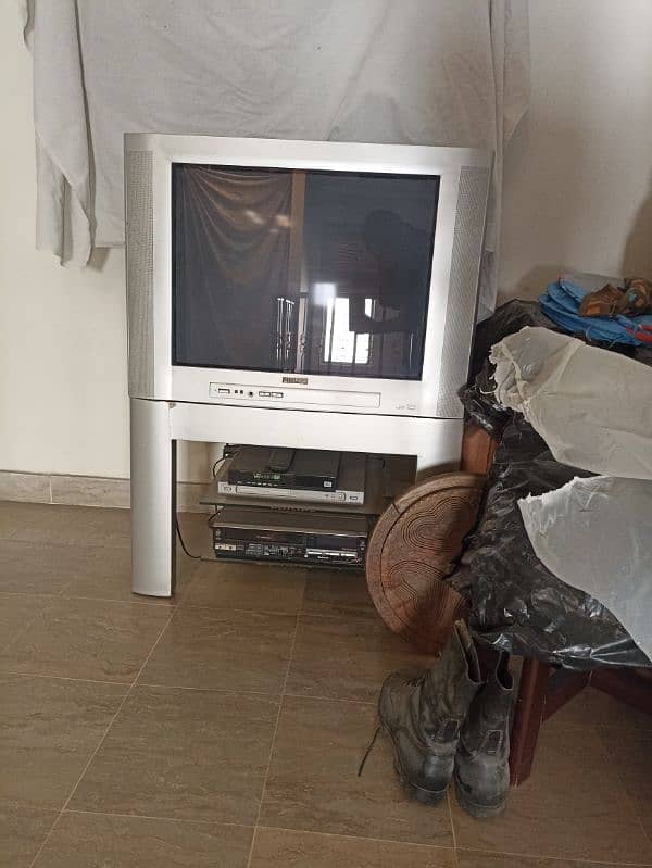 old style Phillips TV with trolley 26" 0