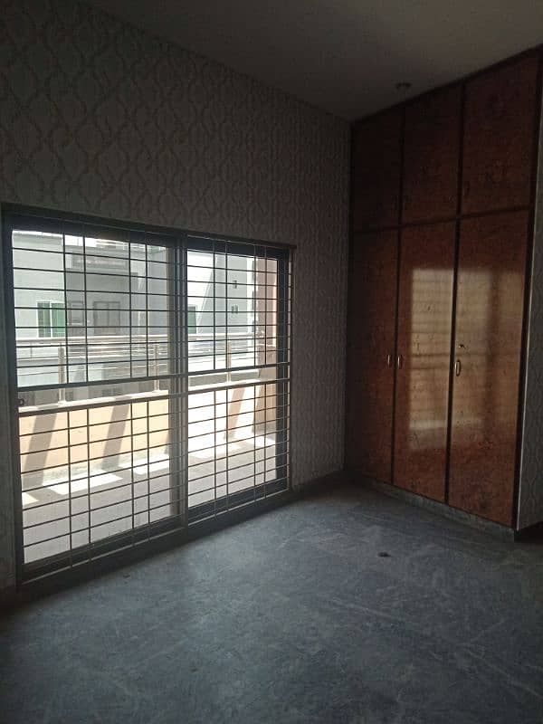 Separate Lower Portion For Rent Sahafi Colony Canal Road Harbanspura 11