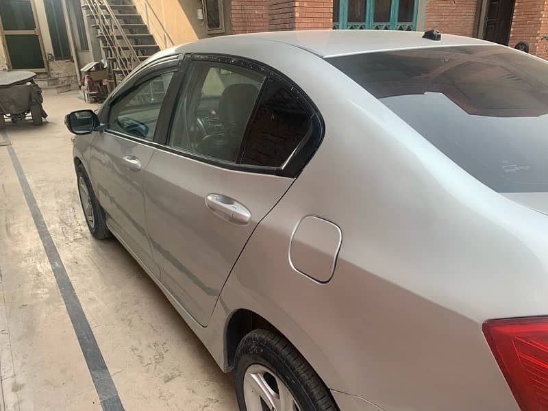 Honda City IVTEC 2016 Auto Gear 2