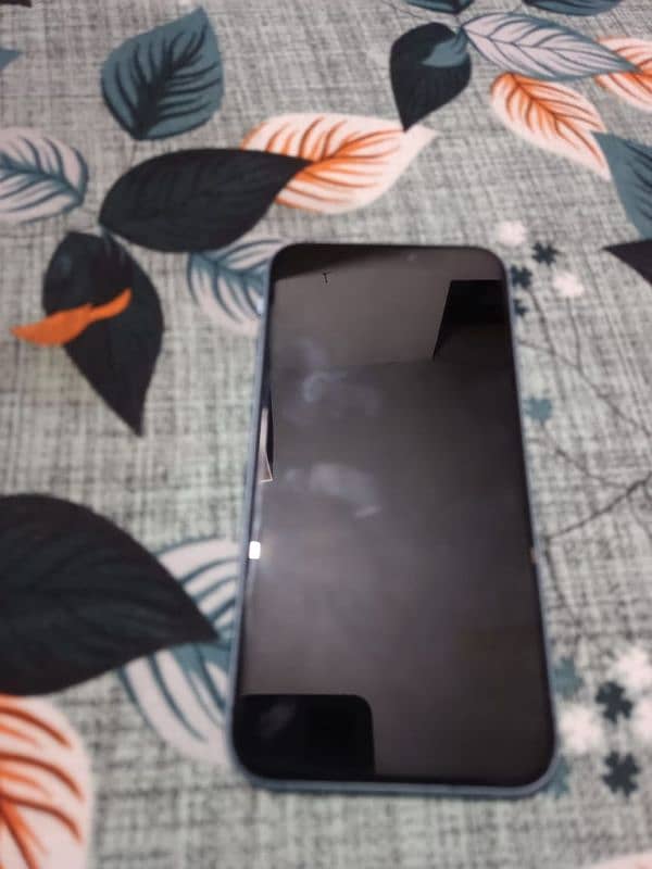 iphone XR 64gb jv 10/10 condition 4