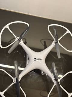 explores drone white with removable camera