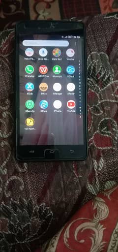 Infinix hot 4