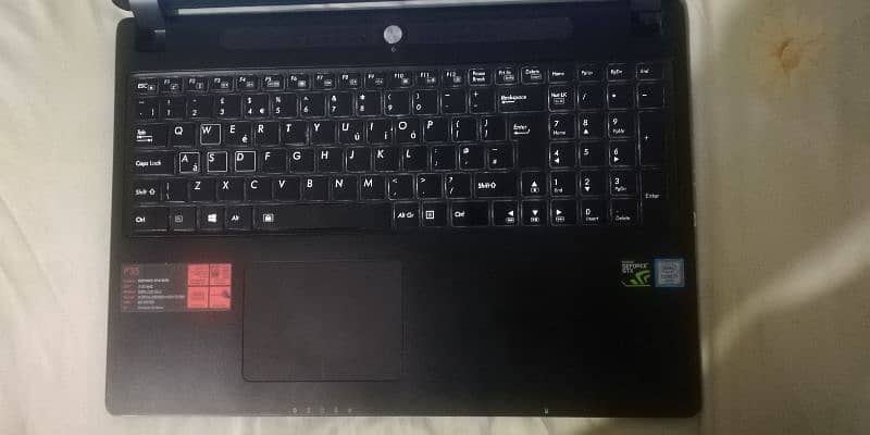 Gigabyte p35 Laptop 1