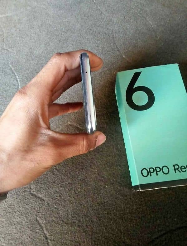 OPPO Reno 6 2