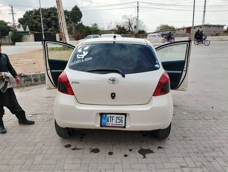 Toyota Vitz 2005 10