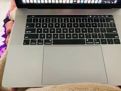 Macbook Pro 2018 i9