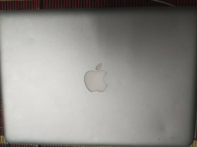 Macbook pro 2009 ventura ios 16