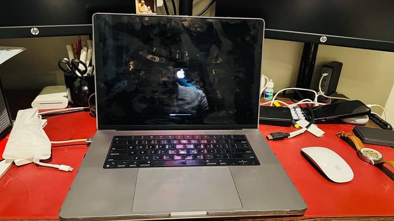 Macbook Pro M2 - 16inch 6