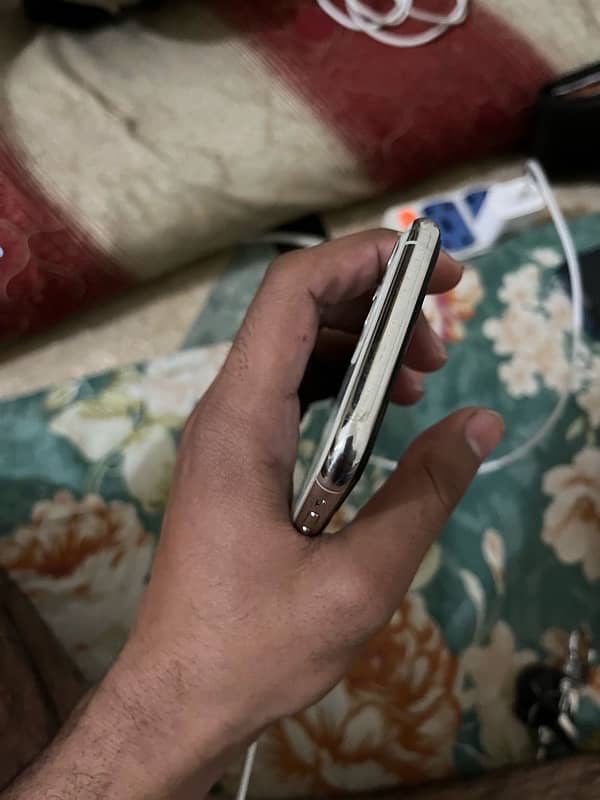 iPhone 11 Pro PTA Approved for sale 4