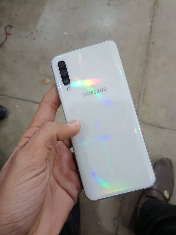 samsung galaxy A50 1