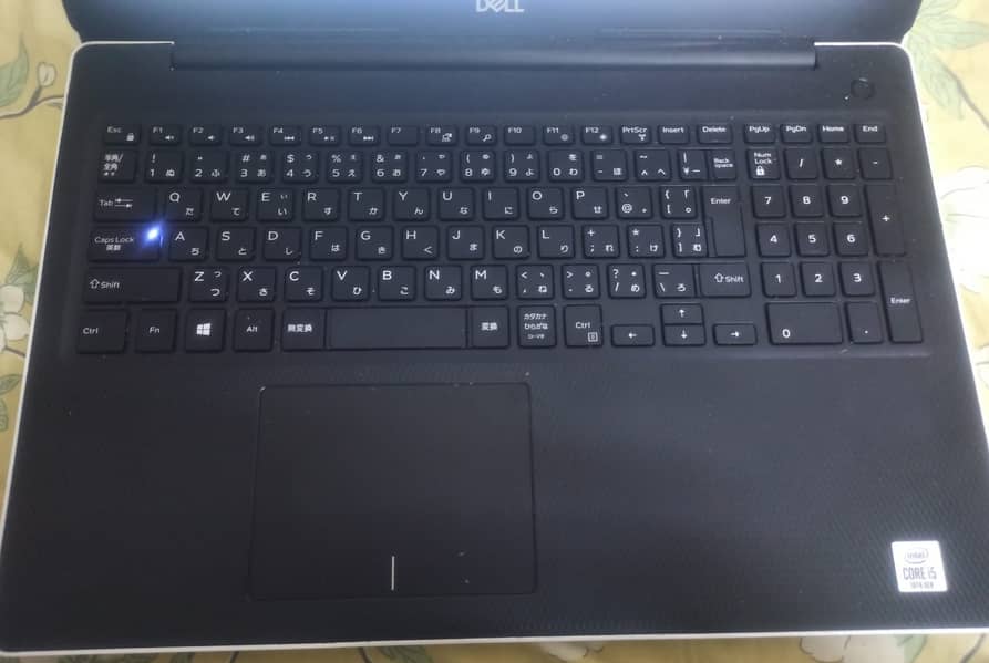 DELL 3593 inspiron i5 10th Generation 8GB / 256 GB SSD 3