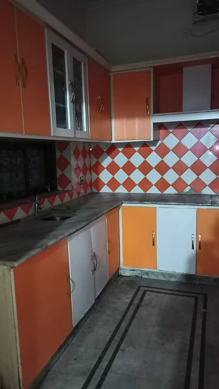 4 Marla Upper Portion For Rent In Shabaz Block Mustafa Town 7