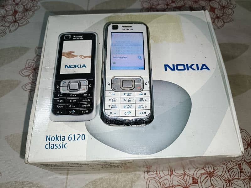 Nokia 6120 complete box 10/10 condition 4