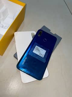 realme 3 4/64 03704817445