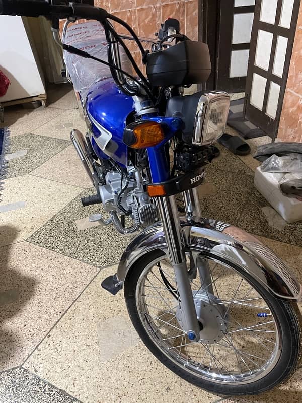 Honda CD 70 Blue color 1