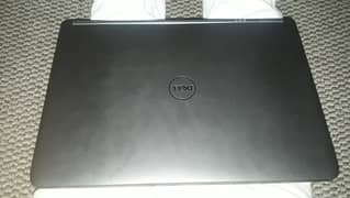 dell latitude E7450 8gb ram 256SSD core i7 5th generation