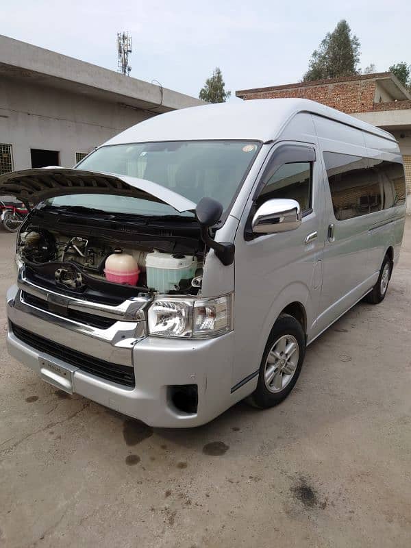 Toyota hiace 224 2