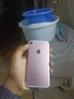 iPhone 7 plus good condition with box