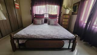 Army Officer Selling Double Bed at Askari 1 Lahore