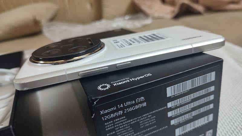 Xiaomi 14 Ultra 12/256GB Official PTA Approved *Photography Beast* 8