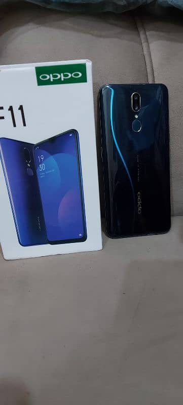 Oppo f11 256GB lush condition with box 2