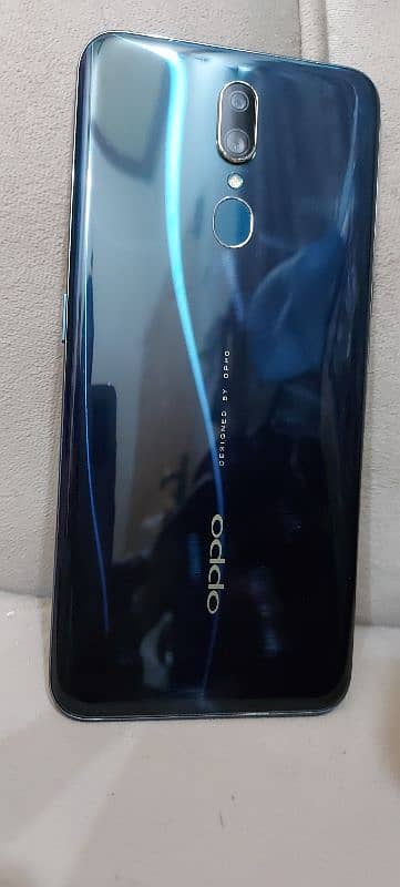 Oppo f11 256GB lush condition with box 9