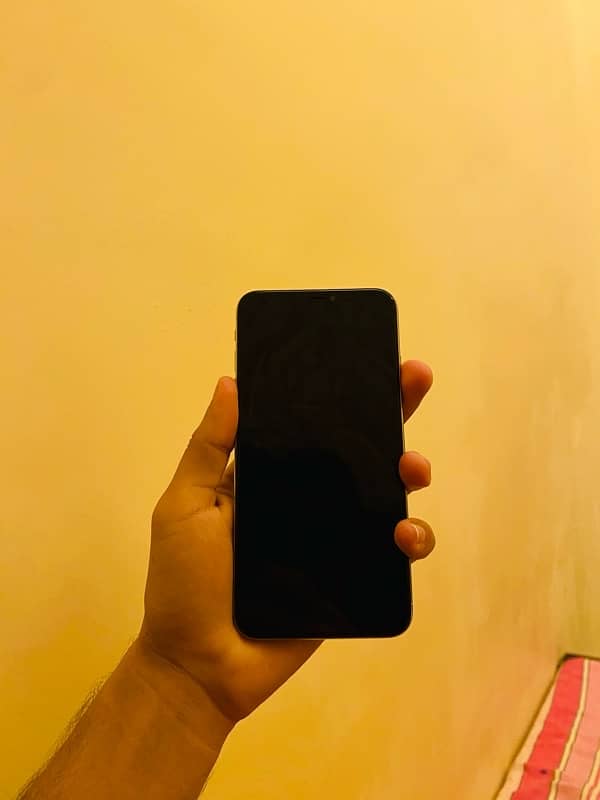 iphone xs max pta approved 1