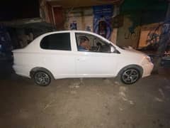 Toyota Platz 2006