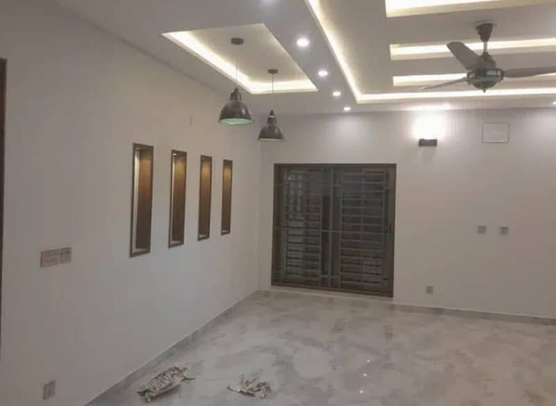 1 Kanal Brand New House For Rent Near Imtiaz Store 4