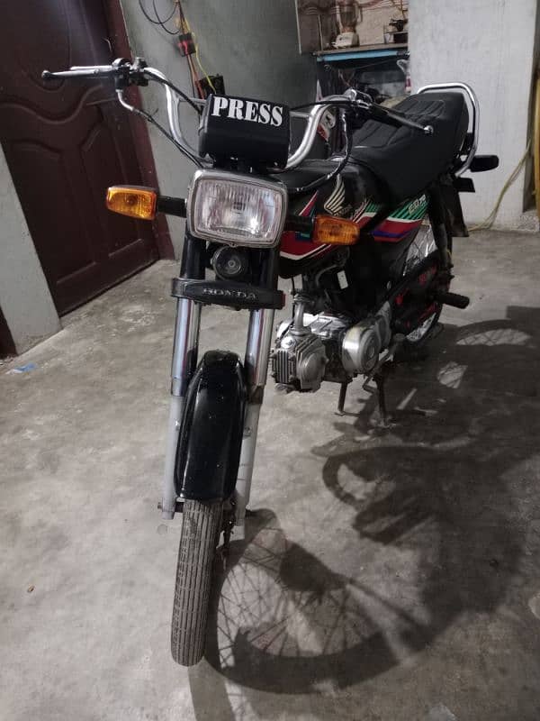 Honda CD 70 Modle 2017 Good Condition 2