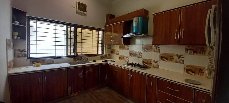 10 Marla Upper Portion For Rent 1