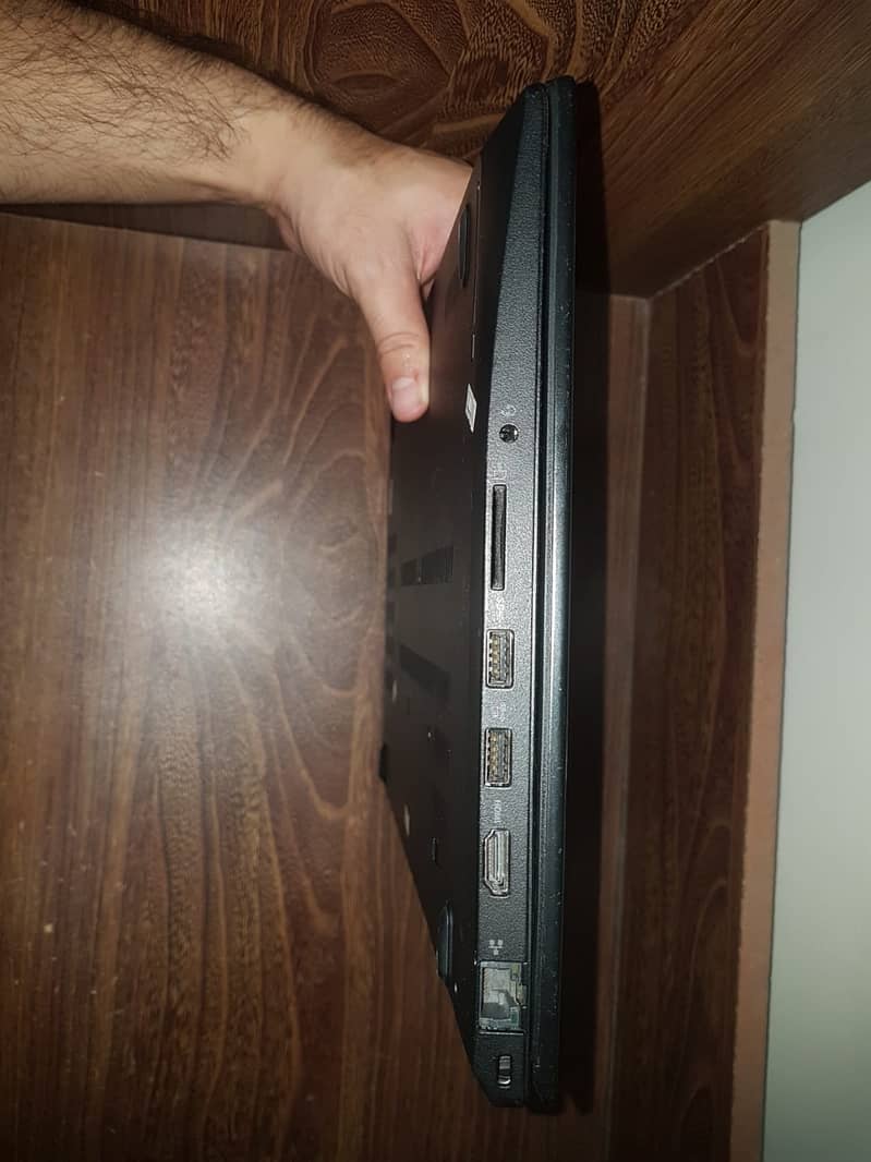 Lenovo ThinkPad T580, Core i7 8th Gen, 512 GB SSD, 16 GB RAM 5