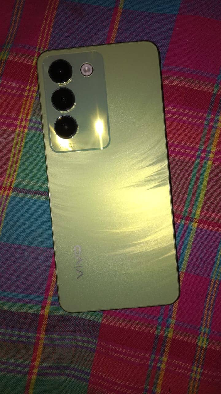 Vivo y100 2