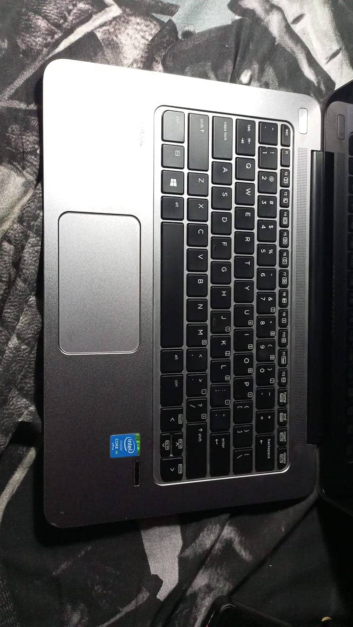 HP Elite Book I  9.5/10 Condition I  Touch 2