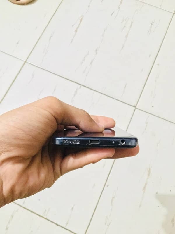 Tecno Spark 10c 128GB (urgent) 3