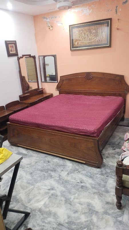 Wooden Bed Set Solid 12