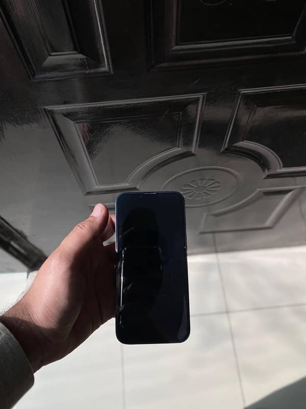 Iphone 13 Pta approved factory unlocked 10/10 condition 4