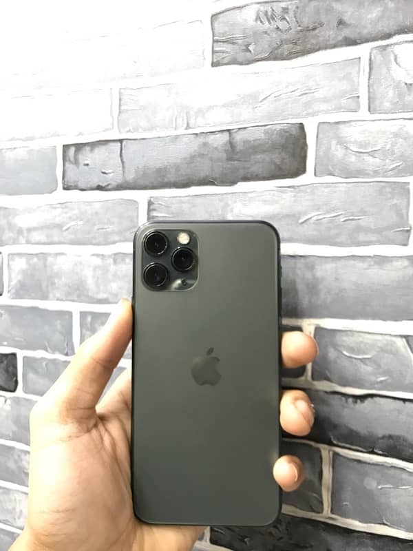 iPhone 11 Pro 0