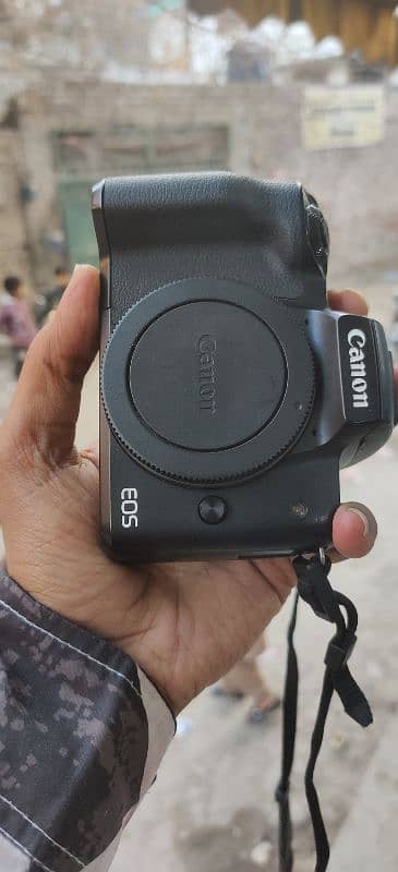 Canon M50 2