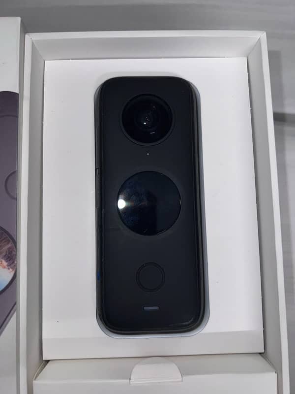 Insta360 one x 2 clean going cheap 3