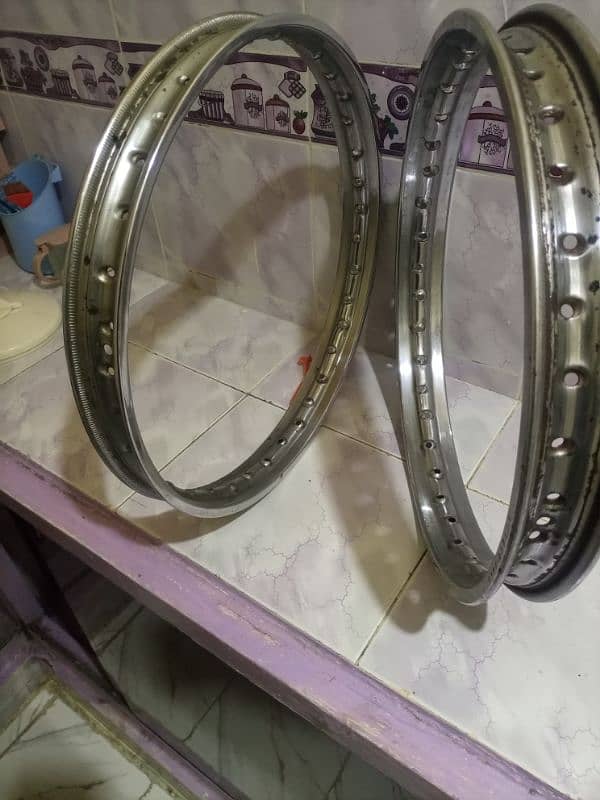 suzuki 150 rims 3