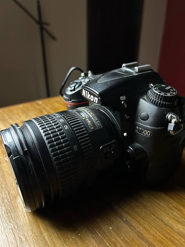 Nikon d7000 with 18/70 DX lens 7