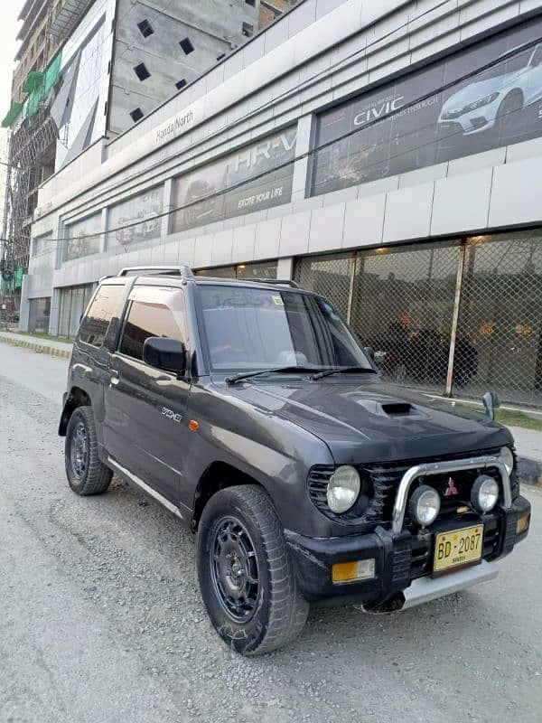 mini pajero in very nice condition 2