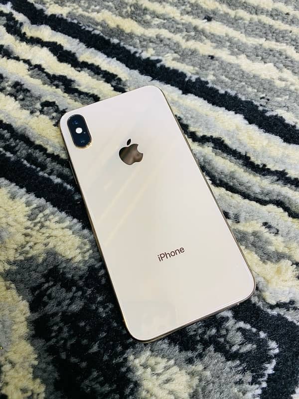 IPHONE XS 64GB 7