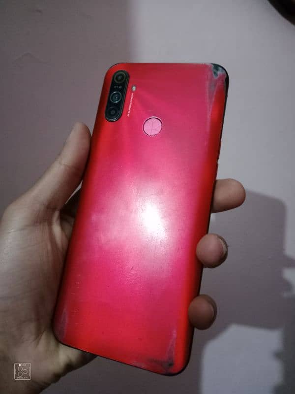 Realme C3 8