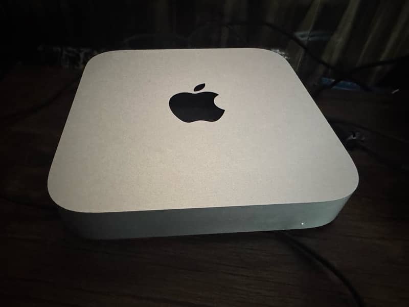 Mac Mini M1 0